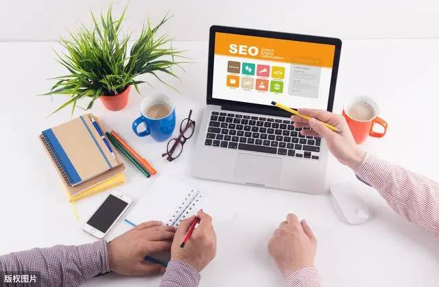 谢娜回应何炅谢娜同台主持